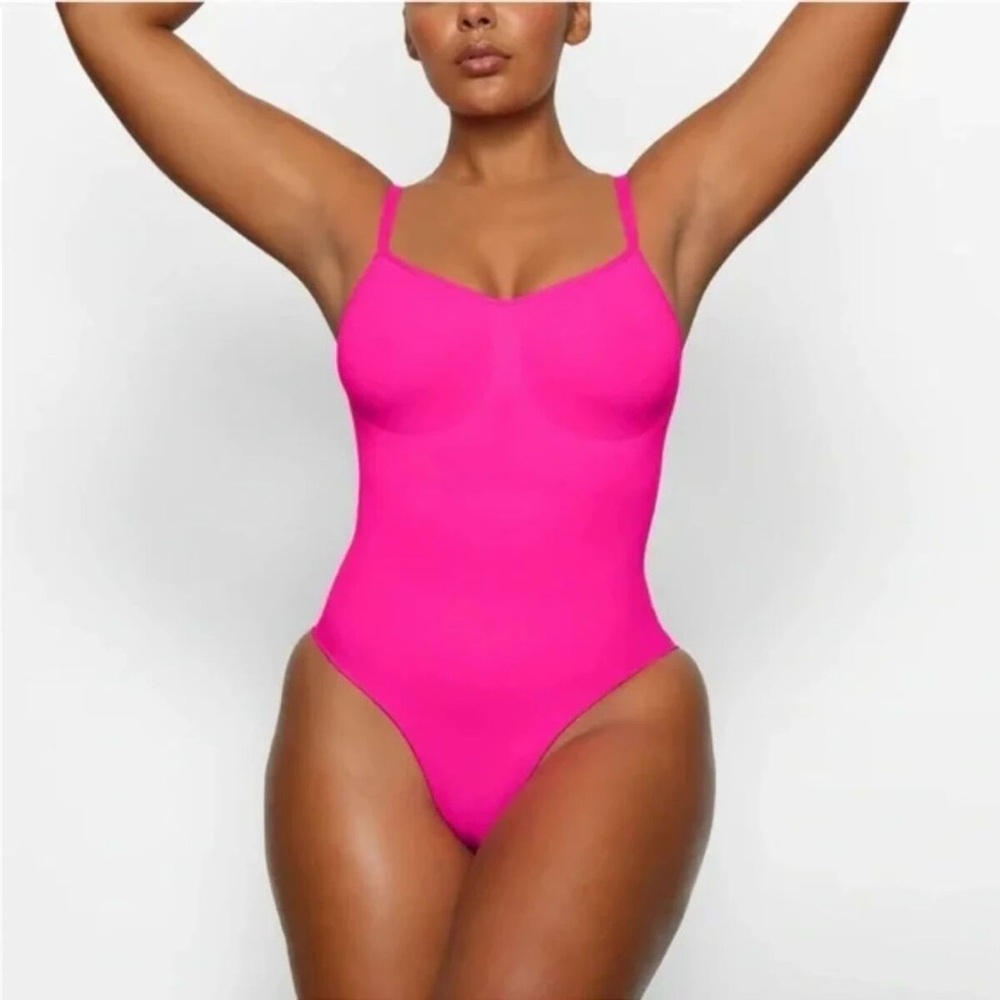 Skims Seamless Brief Bodysuit in Flamingo Pink
